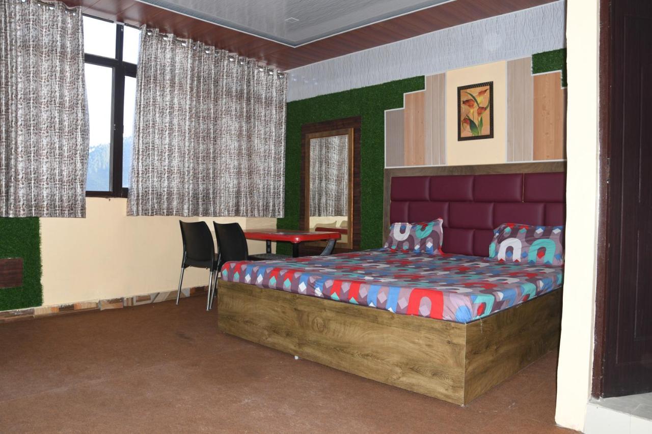 Hotel Mountain View And Rooftop Restaurant Pithorāgarh Esterno foto